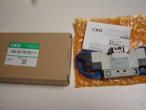 CKD 電磁弁　エアーバルブ　4GA120-C6-E21-1　AC100ｖ　新品