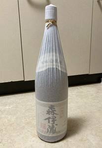 12月購入分 森伊蔵 1800ml 本格芋焼酎 25度 一升瓶 1.8L 村尾 魔王 山崎 白州 響 竹鶴 余市 嘉之助 厚岸 サントリー 新政