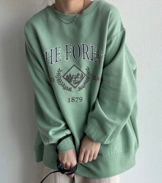 w closet カレッジプリントBIGスエットプルオーバー