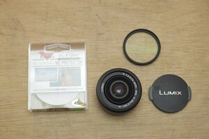 Panasonic LUMIX G 14mm/F2.5 ASPH 広角パンケーキ 単焦点レンズ マイクロフォーサーズ用 ルミックス 送料無料
