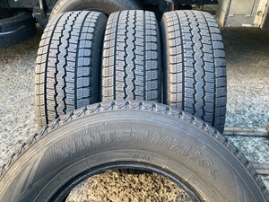 バリ山！195/80R15 4本 ウィンターマックス ダンロップ ハイエース＆キャラバンなど