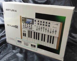 ARTURIA KEYLAB 25 Hybrid synthesizer 