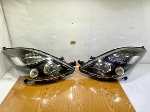 ★迅速★ZGM10 ANM10 トヨタ アイシス 純正 ヘッドライト HID 左右セット KOITO 44-72 100-78937 動作品 ANM15/ZNM10 打刻 W r787