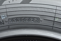 【2023年製 未走行超バリ溝】ヨコハマ ブルーアース RV03 195/65R15 4本 ノア ヴォクシー エスクアィア ステップワゴン セレナ プレマシー_画像8