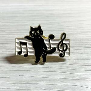 【ピンバッジ】黒猫 楽譜 音符 にゃんこ 音楽 振り向き