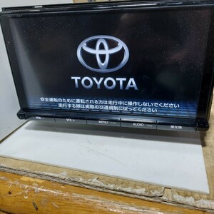 トヨタ NSZT-Y66T 2017年度地図データ ディスク引き出し不良 (管理番号: 23040960 )