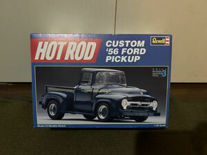 【1/25】Revell レベル フォード ピックアップトラック カスタム 1956年型 未使用品 プラモデル