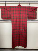 大島紬 身丈164.0cm 裄68.0cm 正絹 赤色系 中古保管品 / 美品 和装 着物《L1201k4》_画像9