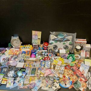 アニメグッズ　アイドルグッズまとめ　ねこねこ日本史　ドラゴンボール　うたプリ　アンパンマン　ポケモン　ワンピース　他　同梱不可