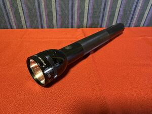 MAGLITE マグライト USA 電池 MAG LITE ビンテージ 懐中電灯　ライト　照明　アウトドア　警棒　ハンディライト　動作品　その他