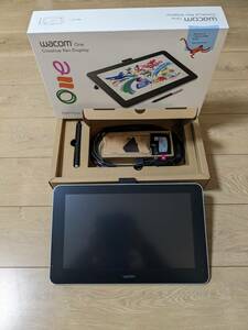 即決 美品 動作確認済み 13.3型 Wacom One 13 ワコム 液晶ペンタブレット DTC133W0D お絵かき ペンタブ