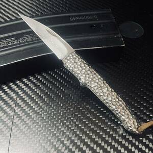 高品質 ダマスカス鋼刃 ナイフ 折りたたみナイフ アウトドアナイフ 鋼製ハンドル ハイキング　野外登山　重さ58g 12cm
