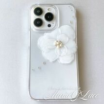 【mariaglace】iPhone12promax ホワイトカメリア スマホケース クリアケース お花 ストーン パール ハンドメイド レジン キラキラ かわいい_画像3