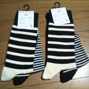 ユニクロ MARNI レギュラーソックス 2PAIRS 25-27㎝ 　２セット４足　クリーム・ブラック