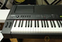 [良品] YAMAHA CP300● スピーカー搭載ステージピアノ/迫力のピアノサウンド/スタンド付き [XJ111]_画像4