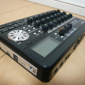 美品! TASCAM(タスカム) マルチトラックレコーダー POCKETSTUDIO DP-008の画像6