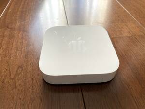 Apple AirMac Express ベースステーション MC414J/A 802.11n (第2世代)　中古 本体のみ 送料込み　AIRPLAY　A1392