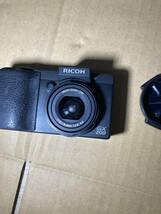 SY1870　デジタルカメラ Ricoh GX200 5.1-15.3mm F2.5-4.4(本体/バッテリー)未確認 ジャンク_画像8