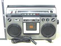 ビンテージレア? 昭和? 当時物 ラジカセ 不動(ラジオONのみ確認)「アイワAIWA TPR-858 FM/AM STEREO RADIO CASSETTE RECORDER」ジャンク _画像1