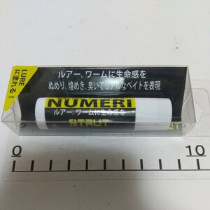 T２４　 STRUT ヌメリ　シルバー 　レーシング フォーミュラ NUMERI 　 木村健太監修　キムケン　ルアーに塗る　匂い　ぬめり　煌き　