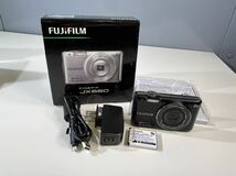 ★動作確認済み FUJIFILM FINEPIX JX660 コンパクトデジタルカメラ 16MEGA PIXELS 5x ZOOM ブラック 箱入り 中古品 管理J231_画像1