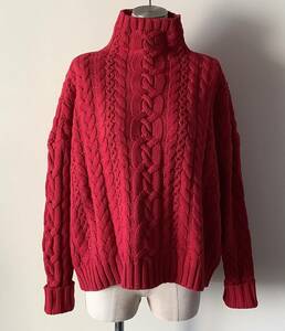 LAUREN Ralph Laurenラルフローレン新品L♪トレンドの赤！ボトルネックケーブル編みワイドセーター