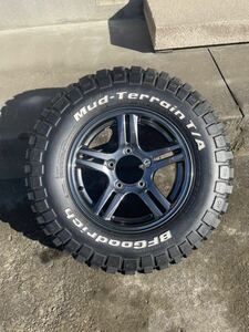 ジムニー JB23W 5.5J 16 +22 BFGoodrich Mud-Terrain 225/75R 16 1本 背面