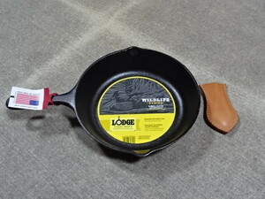 限定モデル【LODGE】 ロッジ キャストアイロン スキレット 8inch 20.3㎝　おまけ