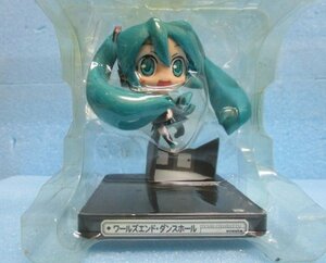 ◎ 初音ミクのフィギュア　SEGA/セガ　動画と夢のコラボ！【新品/未使用】②　非売品　クレーンゲームの景品かと思います。