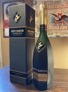 希少 レミーマルタン スペリオール 未開封 REMY MARTIN SUPERIEUR 700ml コニャック ブランデー 古酒 フランス レトロ雑貨 置物 インテリア