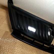 絶版希少品 60 ハリアー ZSU60w 65W AVU65W 前期 純正 プリクラッシュ グリル 60 65 ハリヤー OP ミリ波 レーダー 棚B945_画像4