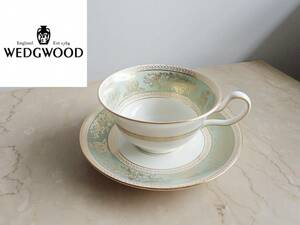 G356 ウェッジウッド セージグリーン 黒壼 ティーカップ ソーサー 1客 金彩 WEDGWOOD ピオニー