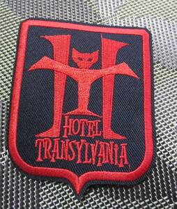 黒赤H蝙蝠◆新品『モンスター・ホテル』Hotel Transylvania ドラキュラ伯爵「ホテル・トランシルヴァニア」刺繍ワッペン■アメリカ　アニメ