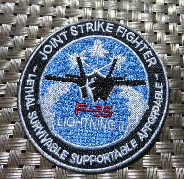 黒空（円形）新品F-35 ライトニング IIF-35 Lightning IIステルス　アメリカ　刺繍ワッペン◇サバゲー・ミリタリー◎洋服・衣類・衣服DIY
