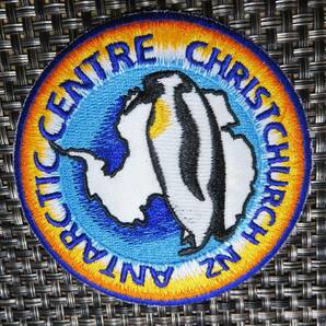 橙白空NZ皇帝ペンギン円型◆新品Christchurch NZ 国際南極センター　クライストチャーチANTARCTIC CENTREコウテイペンギン刺繍ワッペンDIY