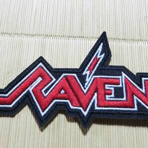 赤黒白RV英語◆新品 レイヴン　RAVENイングランド　ヘヴィメタル・バンド　刺繍ワッペン　激渋◆英国　カラス　音楽■洋服・衣類・衣服DIY