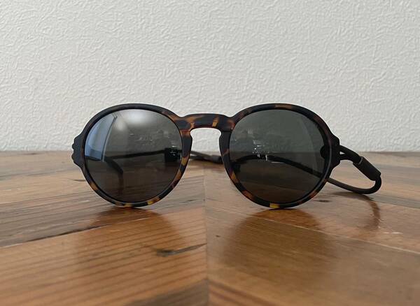 OMBRAZ VIALE TORTOISE Polarized Grey オンブラズ アームレス サングラス グレー