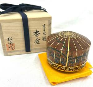  incense case pine ... insect . also box tea utensils . tea utensils wooden lacqering beautiful goods 