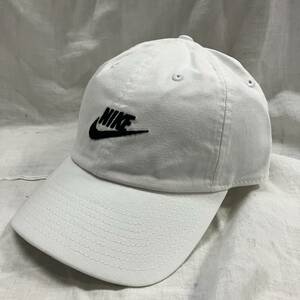 新品未使用品 ★NIKE ナイキ★M/Lフリーサイズ 『U FUT WSH CAP』 帽子 キャップ 白ホワイト 男女兼用 FB5368/100