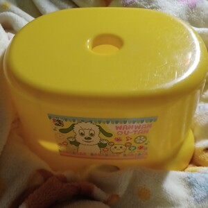  not not ...!WANWAN &U-TAN bath for child chair used .