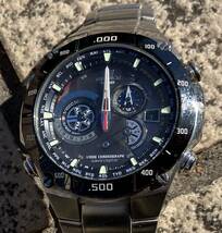 CASIO EDIFICE クロノグラフ　EQW-M1100 ジャンク品　送料無料_画像1