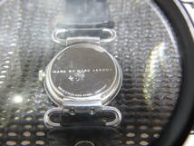 MARC BY MARC JACOBS マークジェイコブス 腕時計 黒文字盤 MBM1057 ジャンク品_画像5