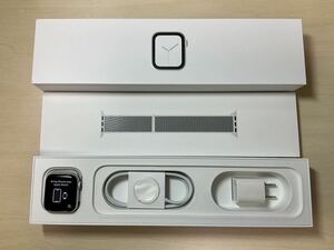 【未使用品、通電確認済み】Apple Watch Series 4 GPS+Cellularモデル 40mm シルバーアルミニウムケースとシーシェルスポーツループ (T01)