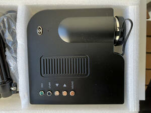 RAMASU　プロジェクター 本体 家庭用 小型 LED 手のひらサイズ スクリーン　RA-P100