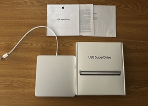 即決 送料無料（外箱付）Apple アップル純正 USB super Drive MD564ZM/A A1379 外付けDVD スーパードライブ マック Mac用