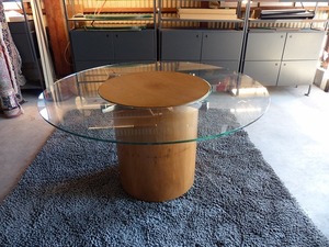 BoConcept/bo- concept l round table l glass l centre rotary l dining l pickup limitation 