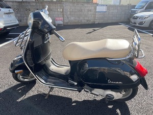 格安スタート！ベスパ Vespa GTS 250ie 書付き　現在バッテリー上がり 要整備　傷・サビ・凹み有