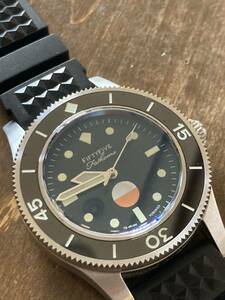 SEIKO MOD Fifty Five Fathoms FFF Yobokies ブランパン フィフティファゾムス風 腕時計 自動巻 ダイバー 黒文字盤 中古