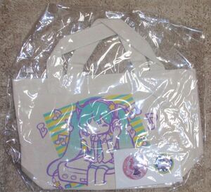 ＃「Happyくじ 初音ミク 2013 Summer Ver. G賞 「トートバッグセット（缶バッチ2個付き）Type B」