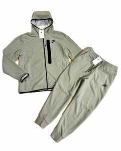 ★新品★ NIKE Tech Fleece Winterized セットアップ　XLサイズ